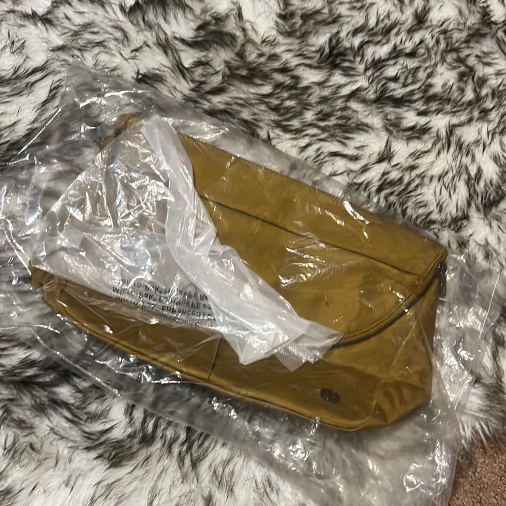 Lululemon All Night Festival Bag